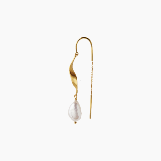 Long Twisted Earring With Baroque - Pearl Gold - Stine A - Guld One Size