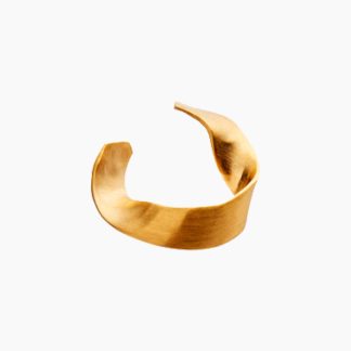 Twisted Hammered Ear Cuff - Gold - Stine A - Guld One Size