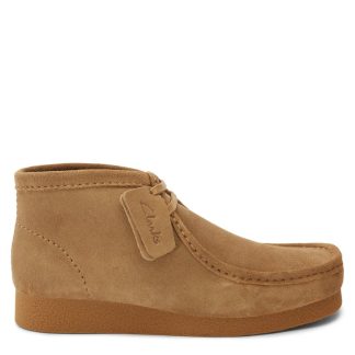 Clarks Wallabee Boot Sand